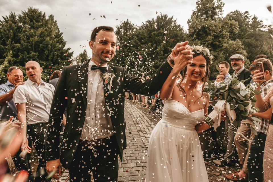 7 Tips Biar Tamu Semangat Datang ke Destination Wedding Kamu