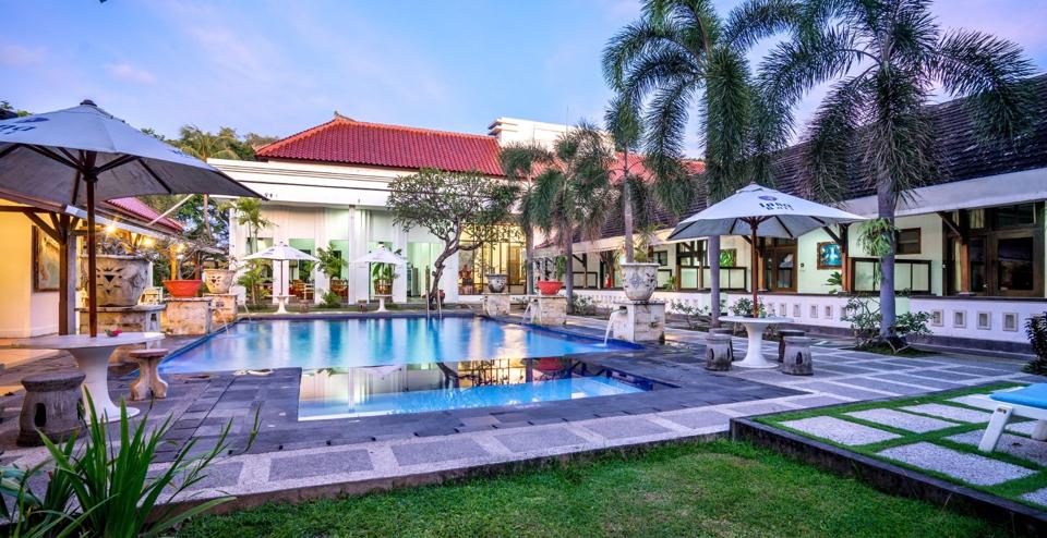 Mau Nikah di Bali Tapi Gak Mau Ribet? Ini 5 Venue Wedding Dekat Bandara yang Super Praktis!